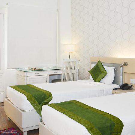 Hotel Treebo Check In By Oran Nowe Delhi Zewnętrze zdjęcie