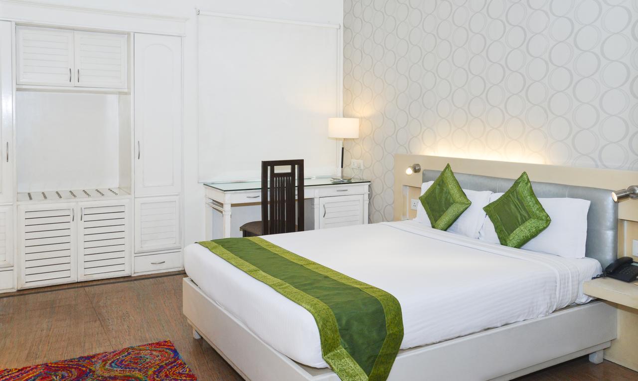 Hotel Treebo Check In By Oran Nowe Delhi Zewnętrze zdjęcie